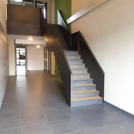 Apartment Bos En Lommer *